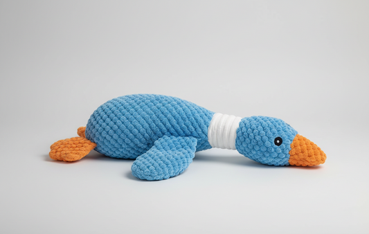 Durable Goose Plush Dog Toy – Built for Tug & Tough Play