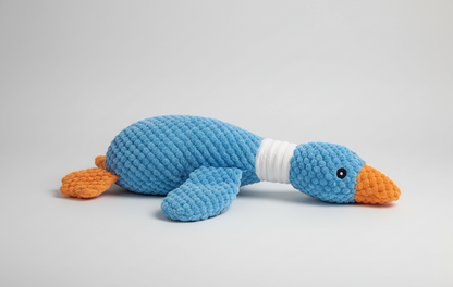 Durable Goose Plush Dog Toy – Built for Tug & Tough Play